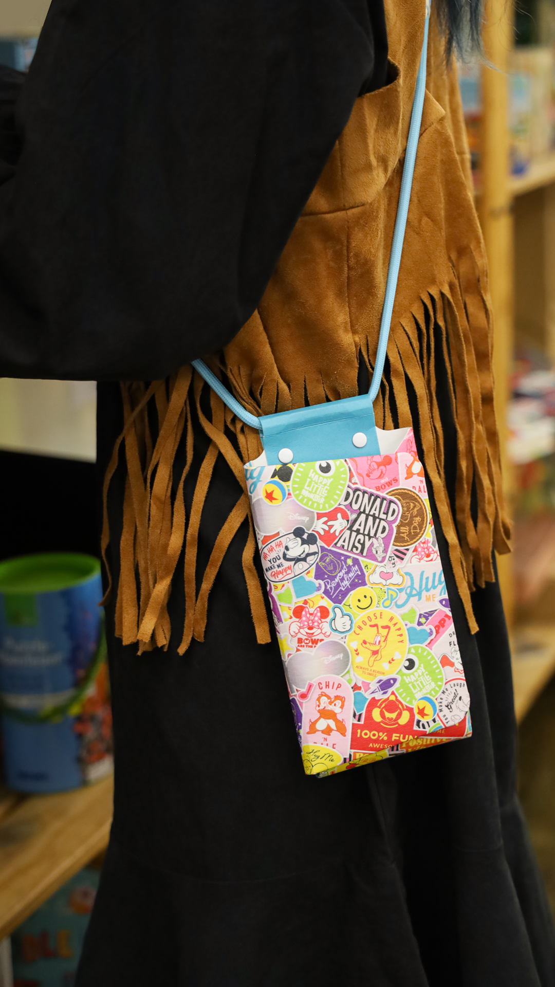 PhonePochette [Disney 100 - Badges]